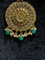 Royal Gold-Plated Necklace with Emerald Green Stone Accents