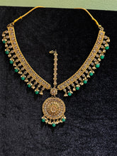 Royal Gold-Plated Necklace with Emerald Green Stone Accents