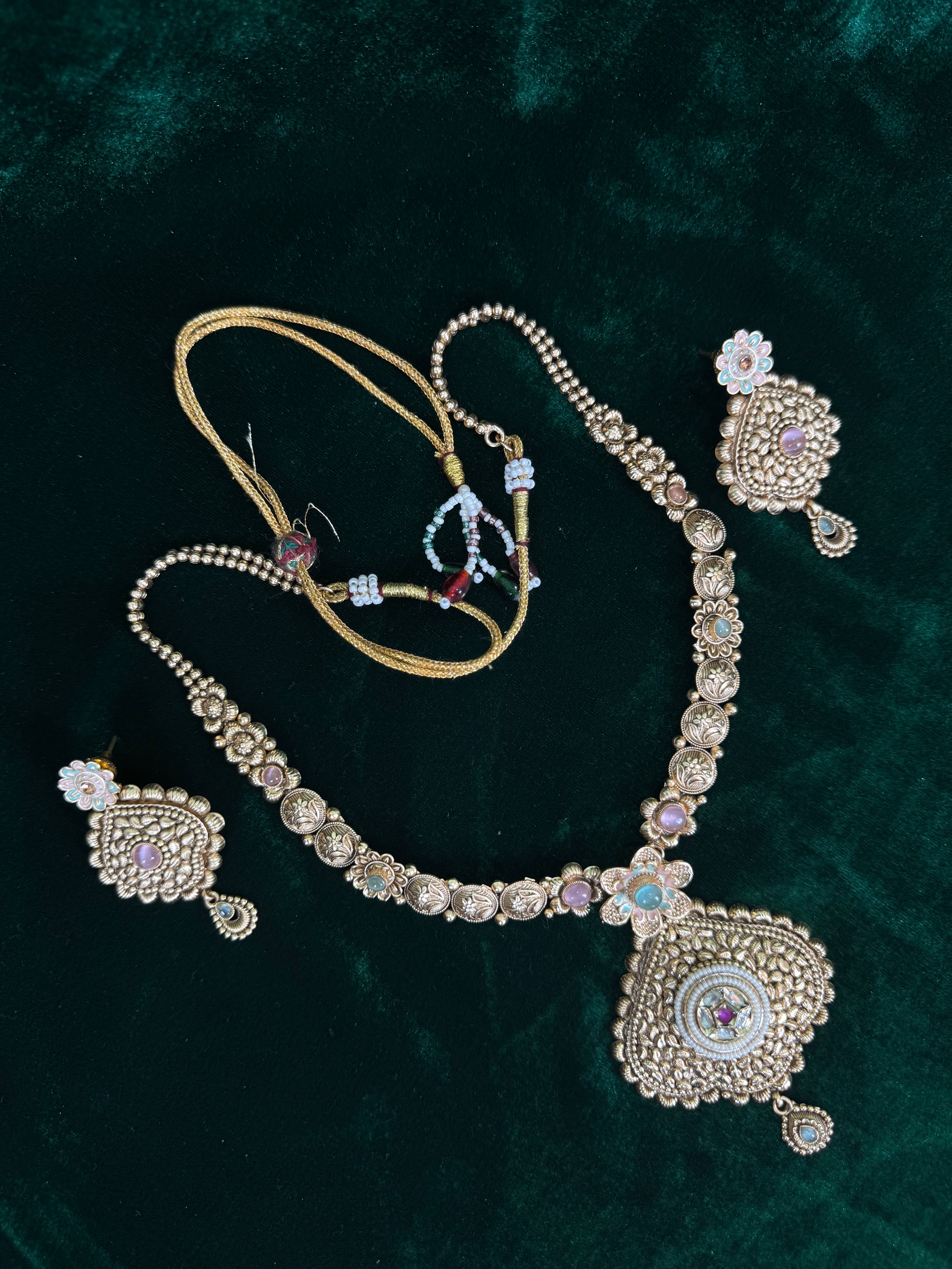 Gold-Plated Mina Work Necklace & Earring Set