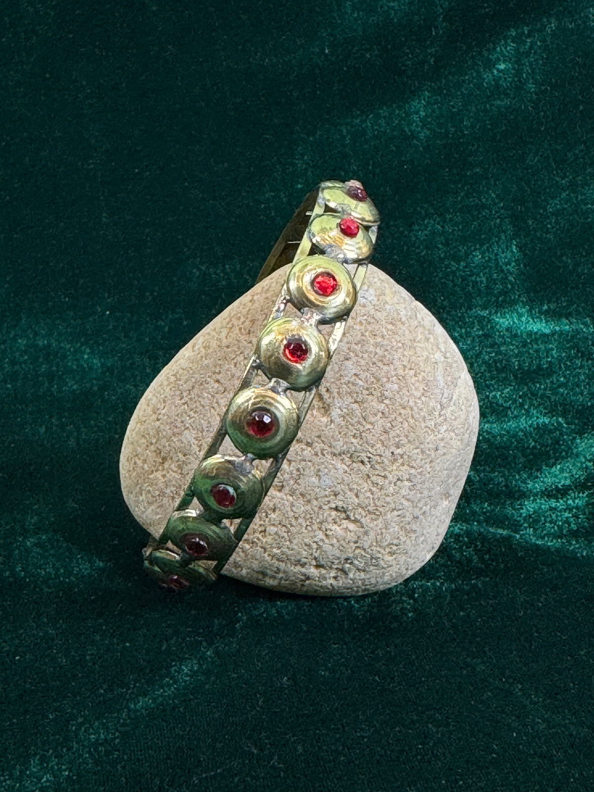 Vintage Gold Bracelet with Red Gemstones – Handmade, Size 28