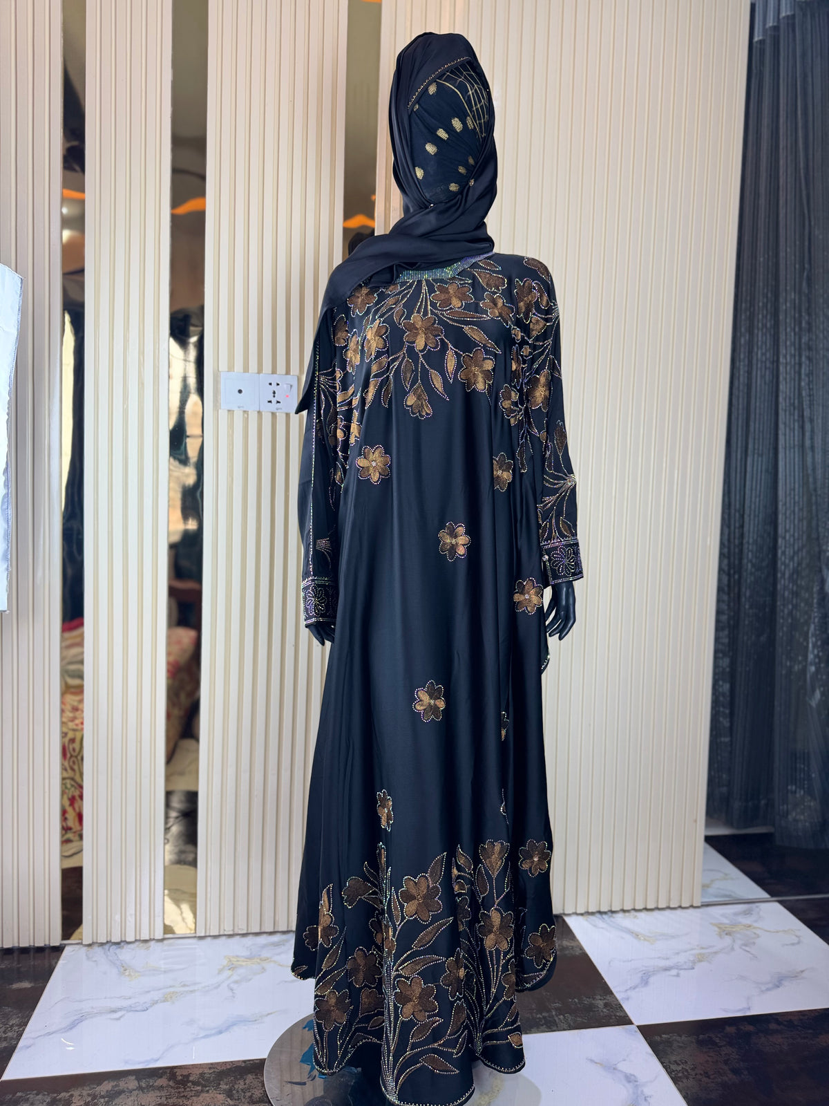 Black Abaya with Golden Embroidery & Matching Scarf – Size 56